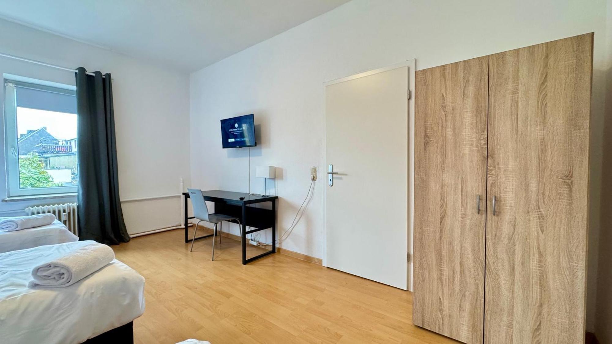 Apartments Im Herzen Von Neumuenster Innenstadt & Hbf Fusslaeufig, Mit Privatparkplatz Zewnętrze zdjęcie
