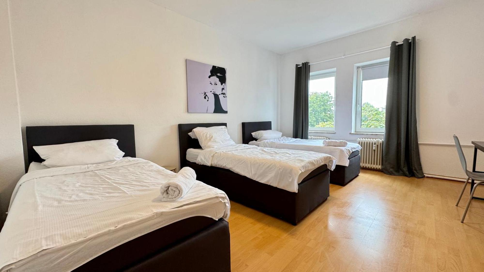 Apartments Im Herzen Von Neumuenster Innenstadt & Hbf Fusslaeufig, Mit Privatparkplatz Zewnętrze zdjęcie