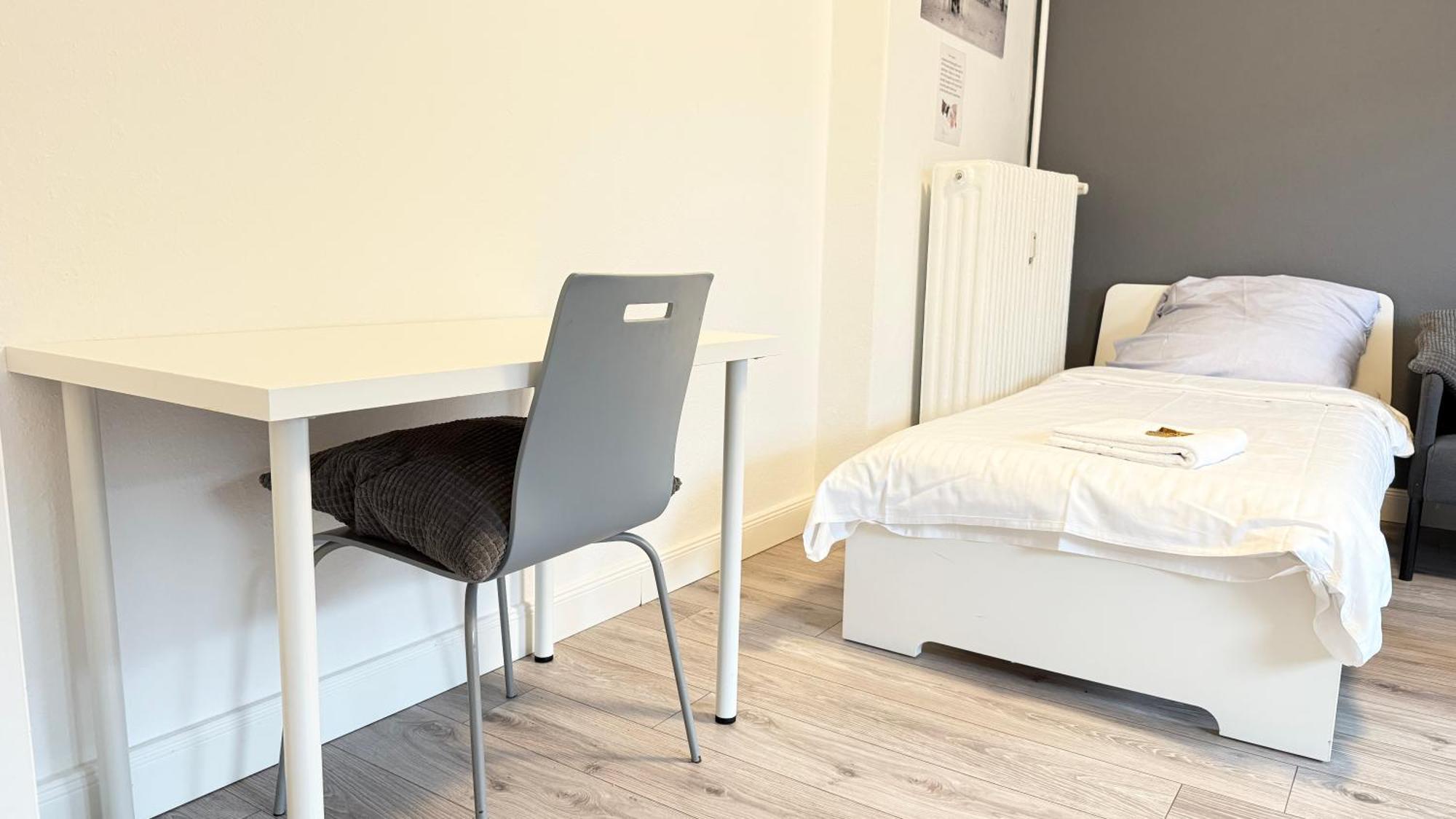 Apartments Im Herzen Von Neumuenster Innenstadt & Hbf Fusslaeufig, Mit Privatparkplatz Zewnętrze zdjęcie