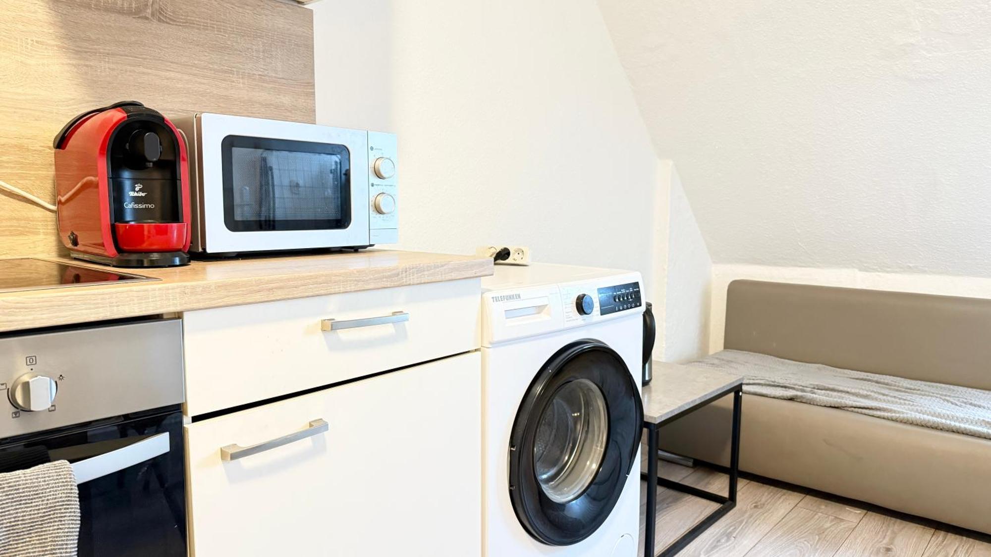 Apartments Im Herzen Von Neumuenster Innenstadt & Hbf Fusslaeufig, Mit Privatparkplatz Zewnętrze zdjęcie