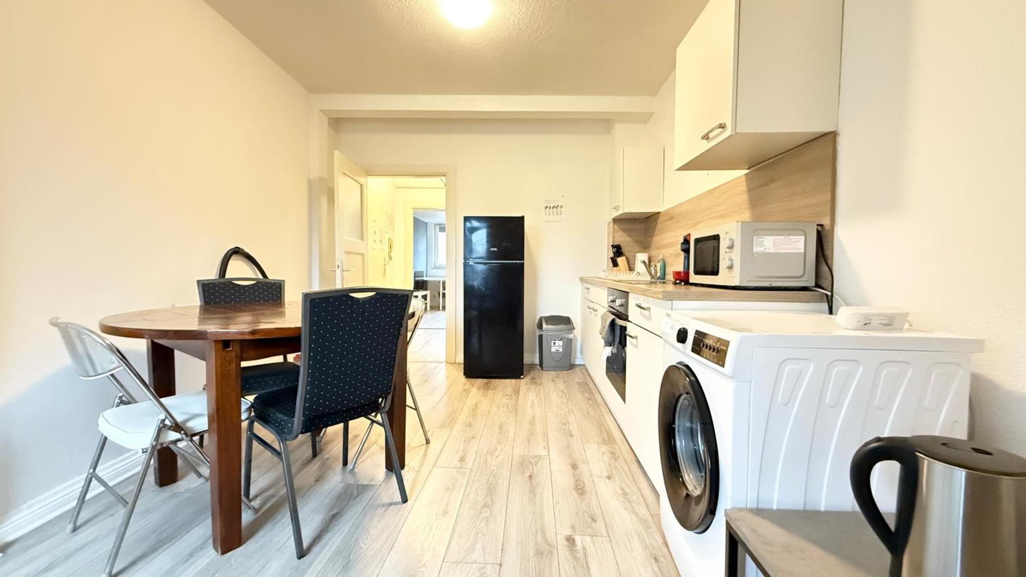 Apartments Im Herzen Von Neumuenster Innenstadt & Hbf Fusslaeufig, Mit Privatparkplatz Zewnętrze zdjęcie