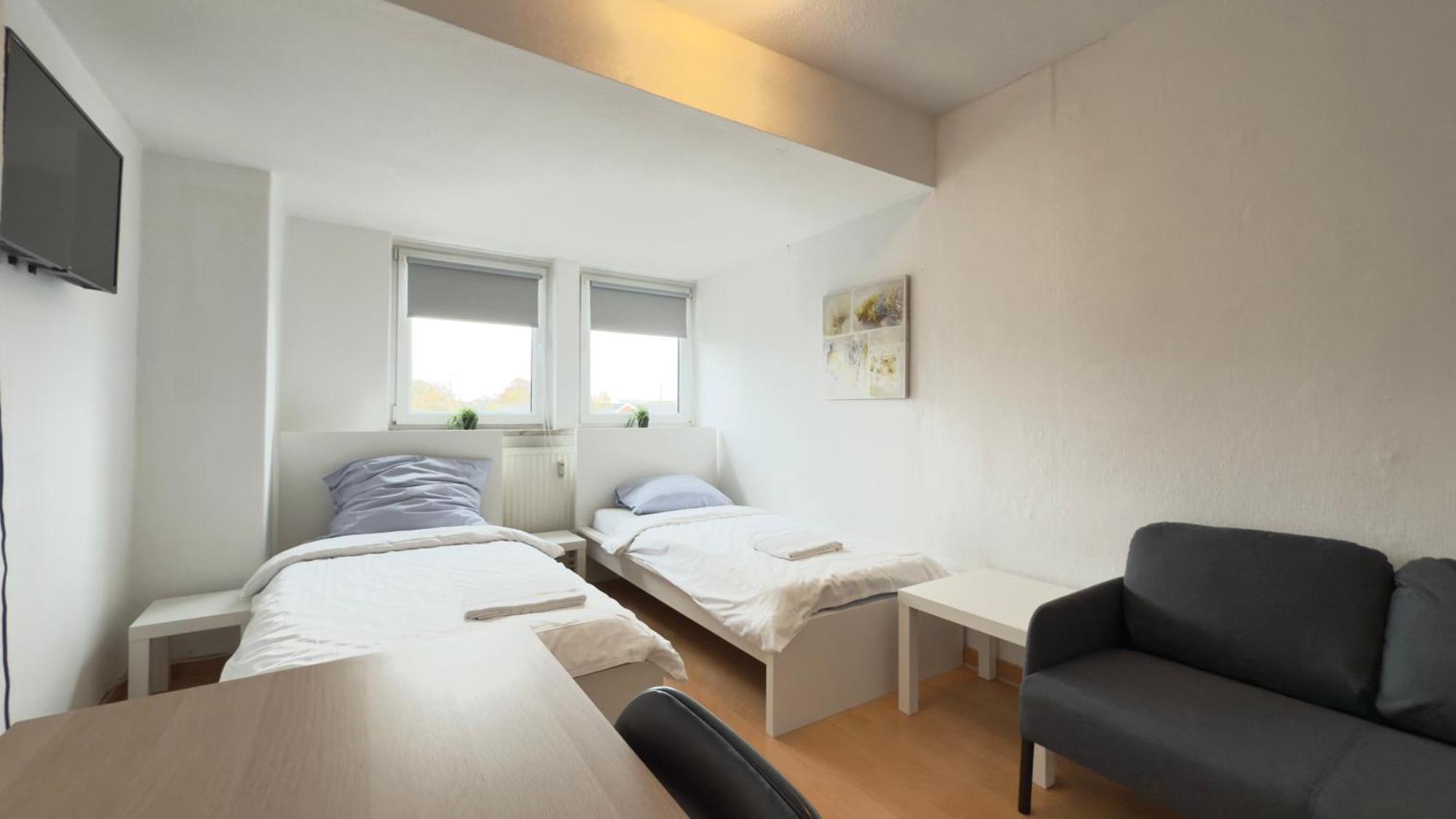 Apartments Im Herzen Von Neumuenster Innenstadt & Hbf Fusslaeufig, Mit Privatparkplatz Zewnętrze zdjęcie