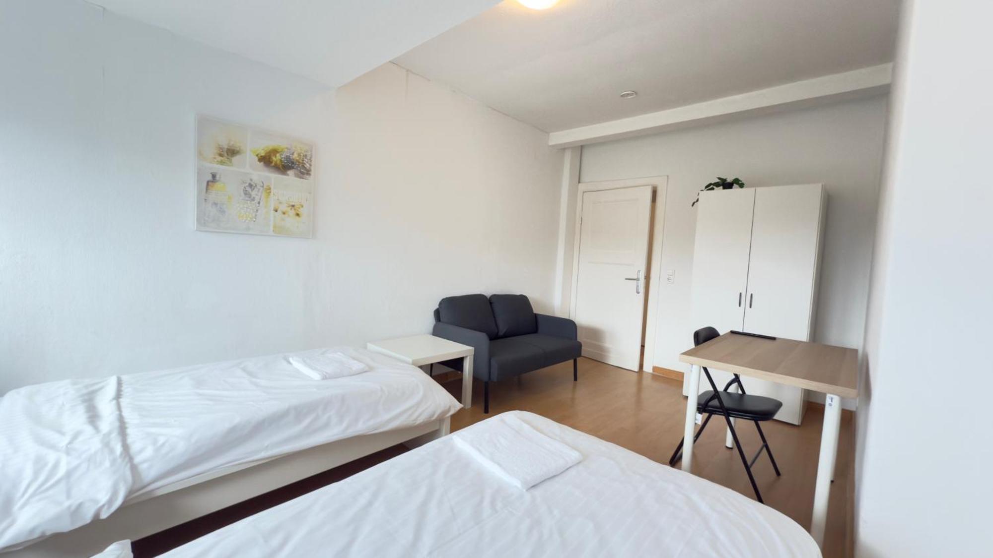Apartments Im Herzen Von Neumuenster Innenstadt & Hbf Fusslaeufig, Mit Privatparkplatz Zewnętrze zdjęcie